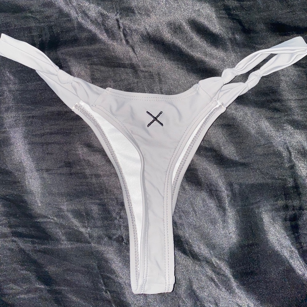 Boutine LA bottoms